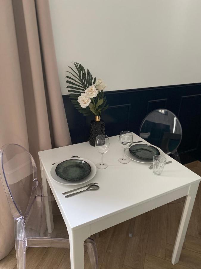 La Suite Dandy - Beau T2 -Terrasse, Parking Gratuit, Climatisation Bagnères-de-Bigorre Exterior foto